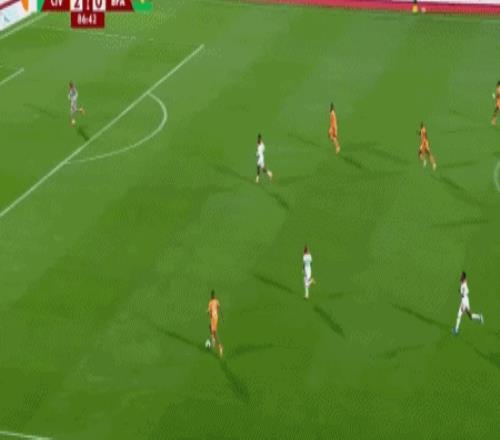 奥斯卡助力,上海海港,武磊进球,星耀娱乐,星耀娱乐官网,星耀娱乐官网玩家首选