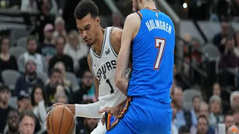 庫裡球場展雄風：運動哲學追求，我們信念堅定！